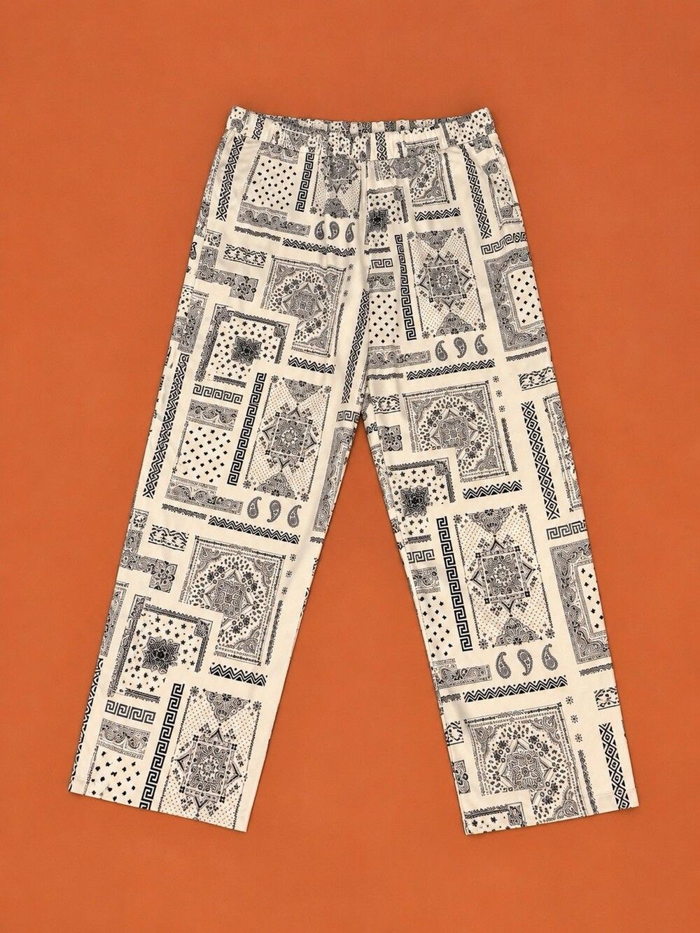 Dog Supply by Snoop Dogg Men’s Large Bandana Paisley Pants Stretch